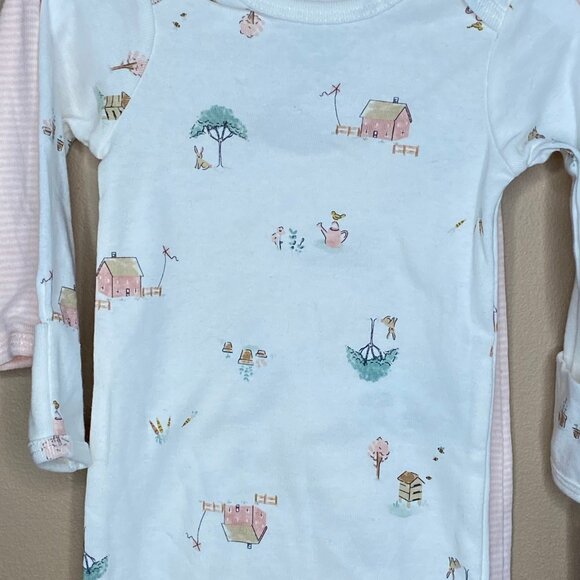 Six Adorable Baby Girl New Born Outfits - Picture 5 of 16